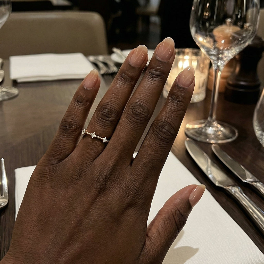 Mini Chic Rose. Minimalist Gold Ring with Diamond